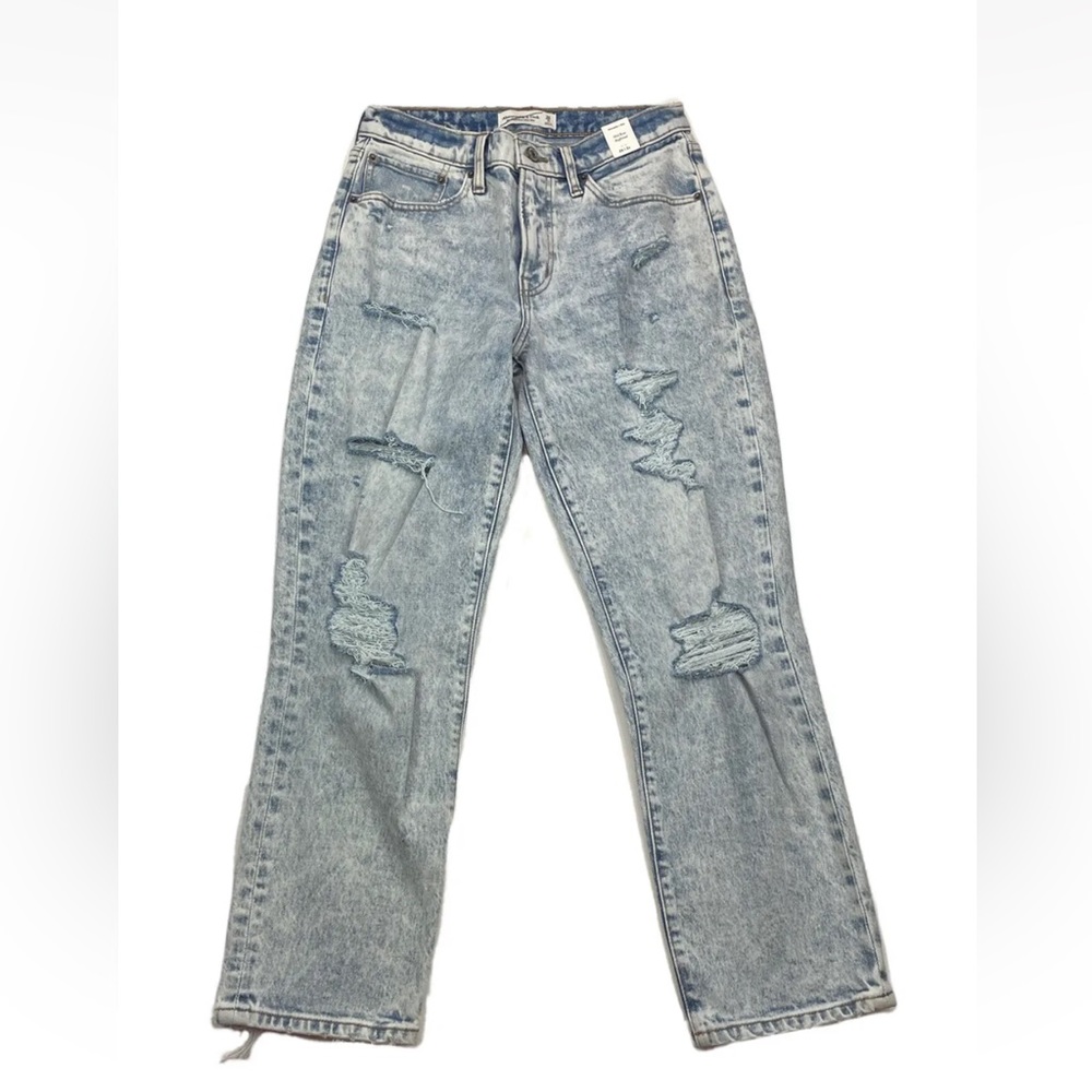 New Abercrombie & Fitch Women's Size 26 Mid Rise 'The Boyfriend' Acid Wash